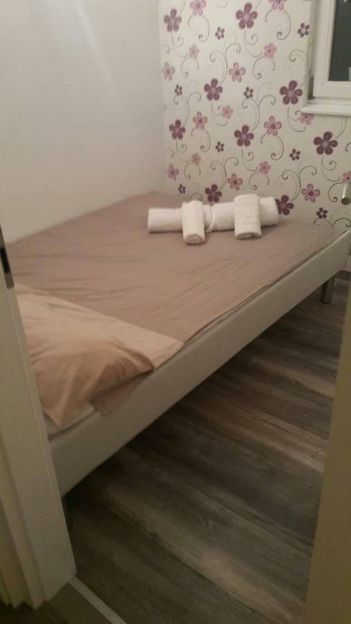 Apartmans Nadin Apartment Umag Exterior photo